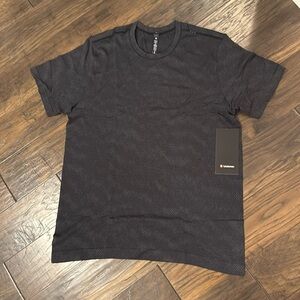 Lululemon Metal Vent Breathe T - NWT